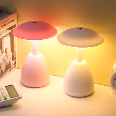 Veilleuse LED Tactile Sans Fil à Intensité Réglable avec Chargeur USB