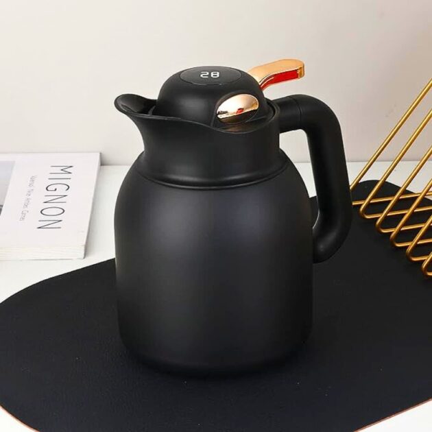 Pichet isotherme , avec...