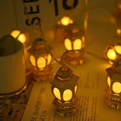 Guirlande lumineuse ampoules en forme de tour 10 pièces