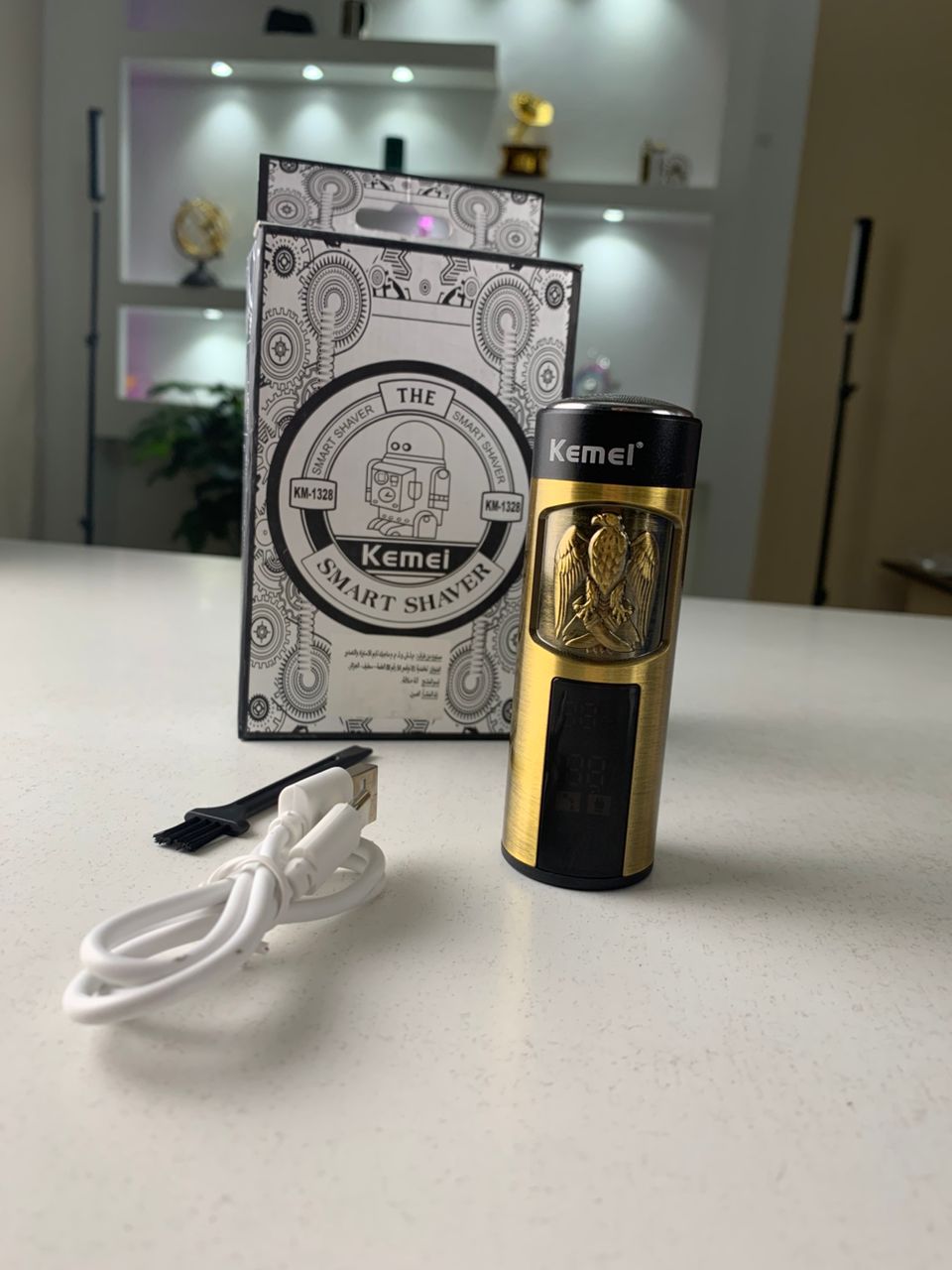 Rasoir Electrique Portable et Lavable Kemei-1328 – أداة حلاقة اللحية - الصورة 3