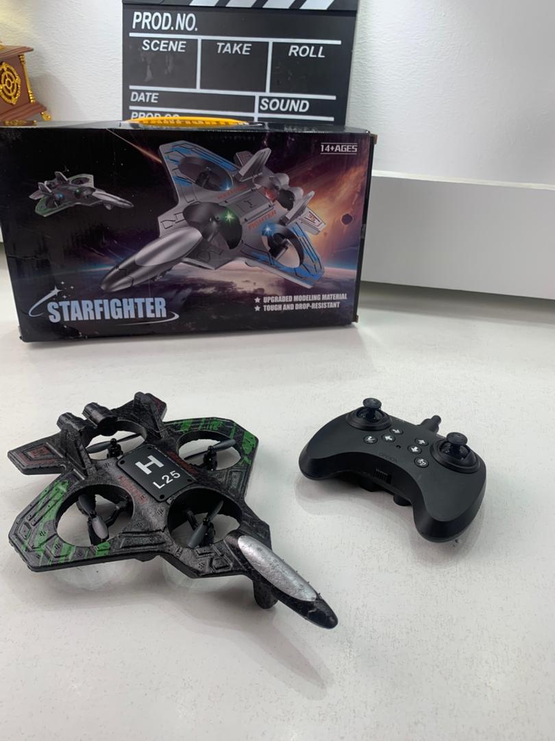 avion télécommandé f22 quadricoptère – لعبة طائرة مع يد تحكم