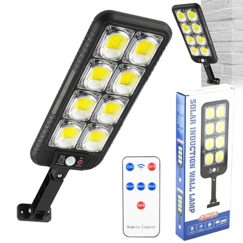 مصابيح شوارع تعمل بالطاقة الشمسية