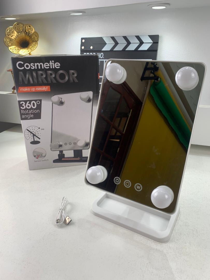 Miroir de Maquillage avec 4 ampoules LED Contrôle tactile intelligent et rotation à 360° – مرآة المكياج - الصورة 2