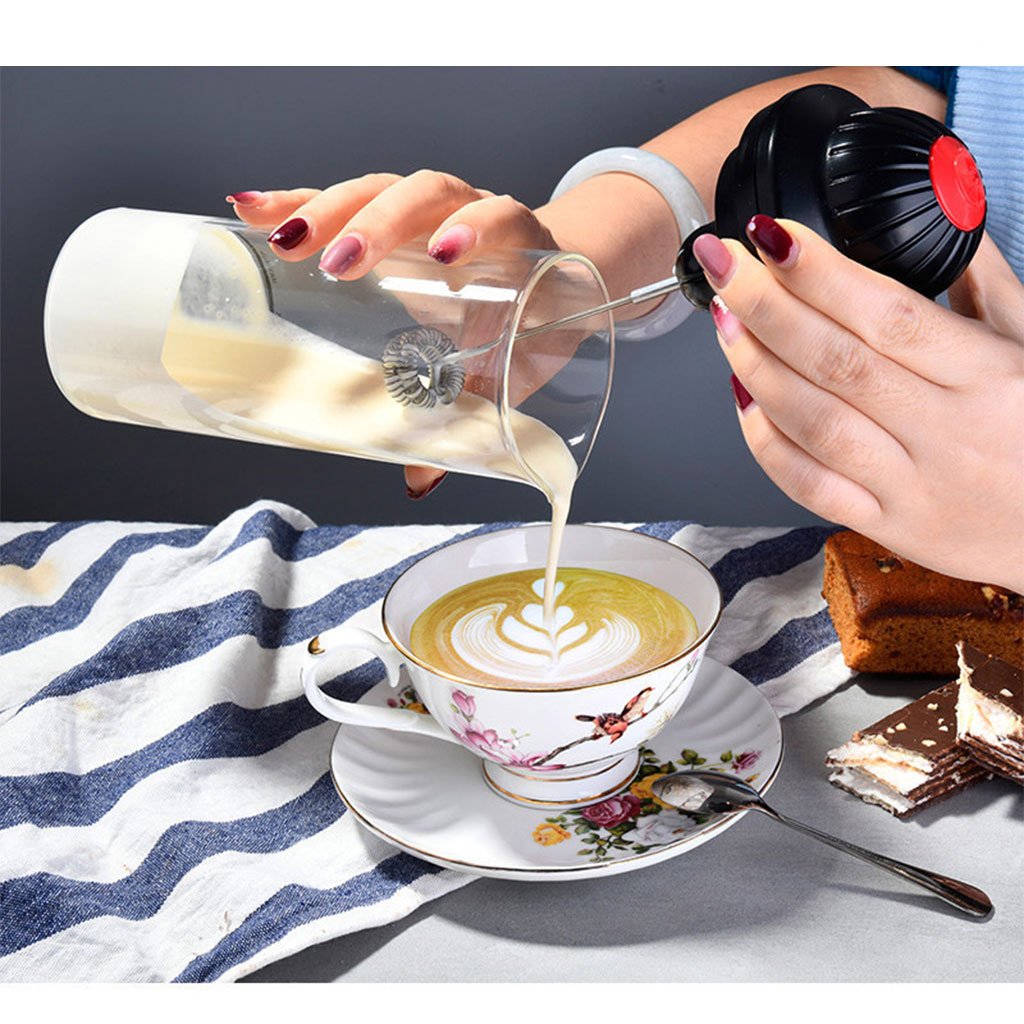 خفاقة حليب كهربائية. فعالة مع السوائل الساخنة والباردة. - الصورة 3