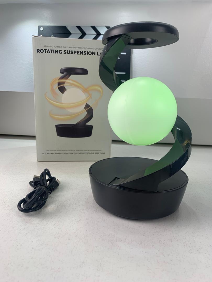 Lampe de Chevet en Spirale Design Moderne Lumière RGB – مصباح لاسلكي بأضواء متغيرة - الصورة 3