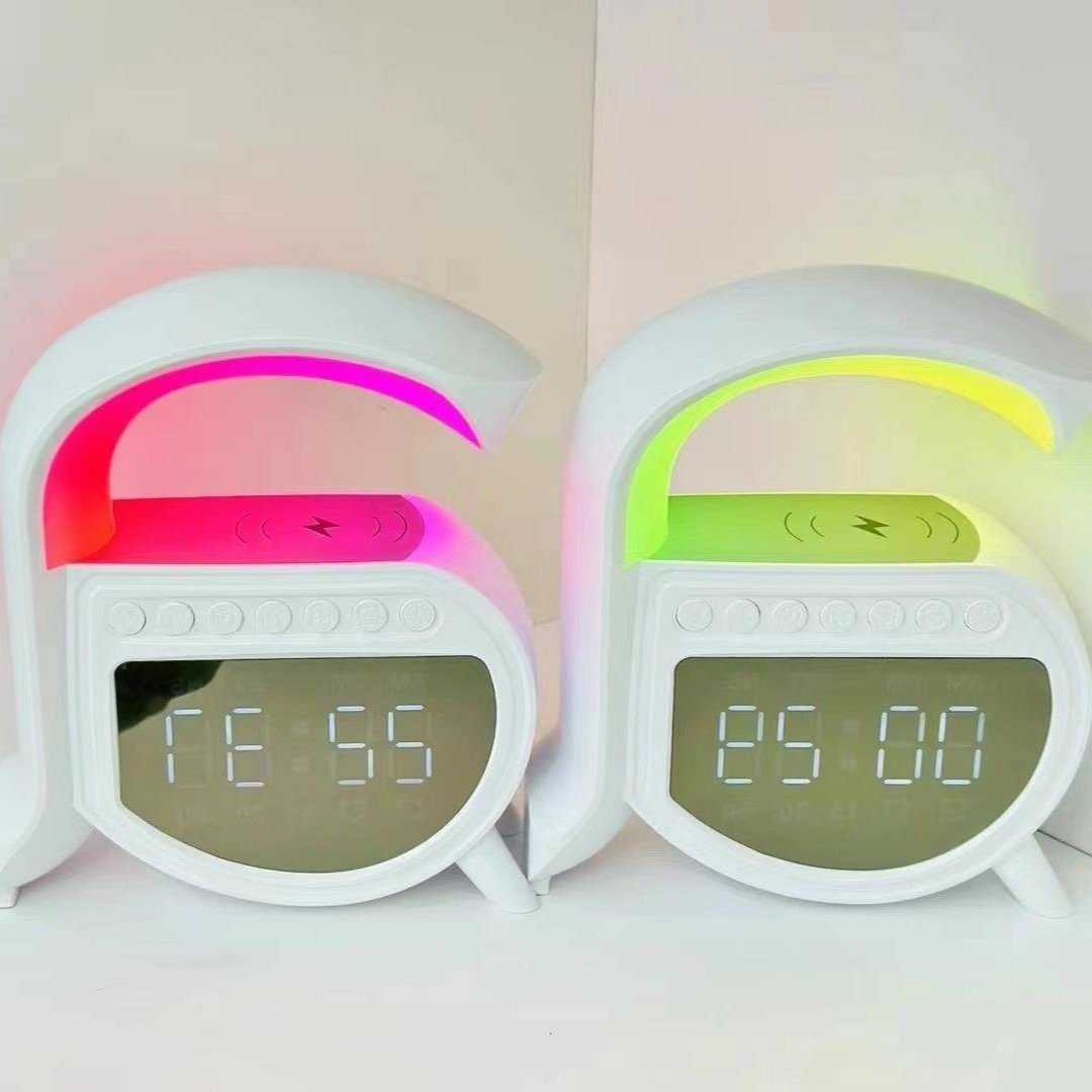 ساعة منبه وسماعة بلوتوث ذكية من نوع شاحن لاسلكي - الصورة 2