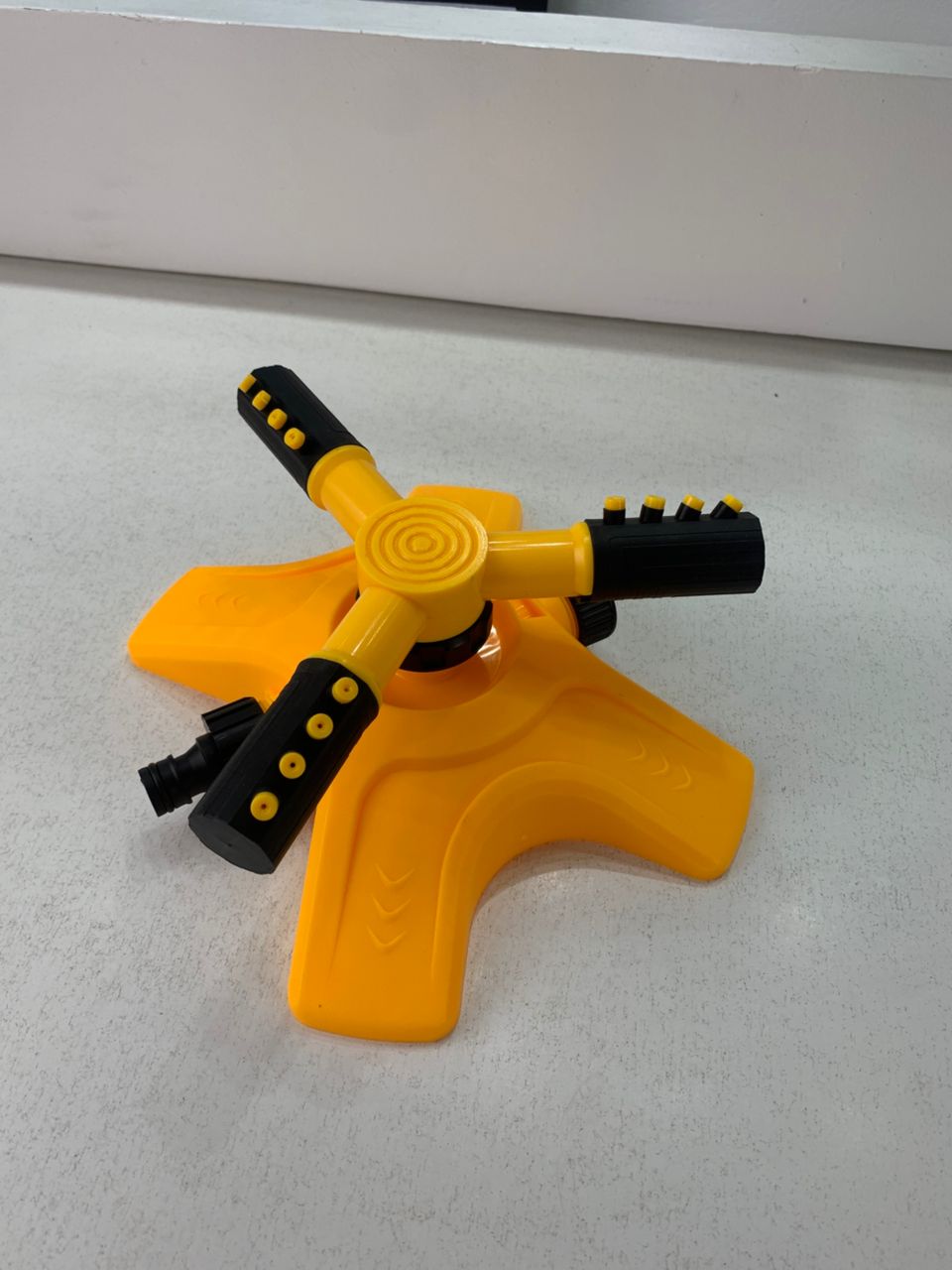 Arroseur Rotatif pour Jardins Rotation à 360° avec Deux Modes d’arrosage – أداة رش الحدائق - الصورة 3