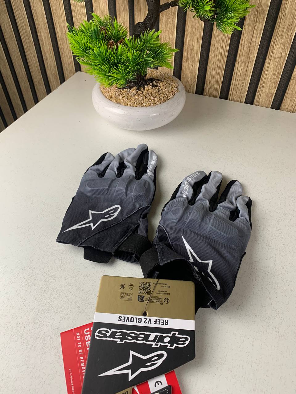 gants de moto alpinestars reef v2 touche tactile – قفازات إحترافية لسائقي الدراجات