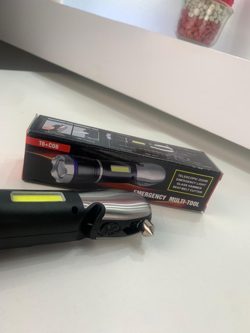 Lampe de Poche Multifonction 13-en-1 avec Coupe-Ceinture de Sécurité – مصباح يدوي متعدد الوظائف 13 في 1 مع قاطع حزام الأمان - الصورة 3