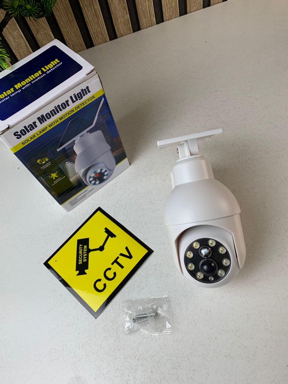 faux caméra et lampe solaire à détecteur de mouvement – مصباح ليلي على شكل كاميرة