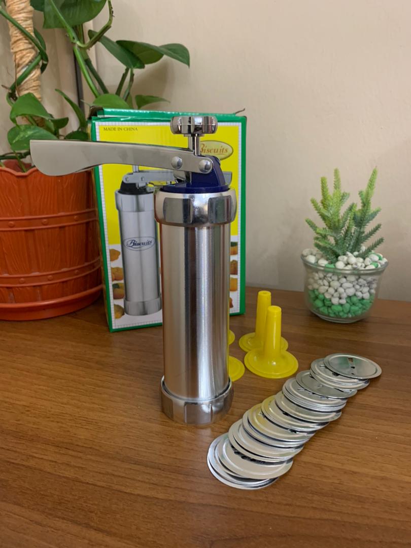 الة صنع البسكويت bscuit ml