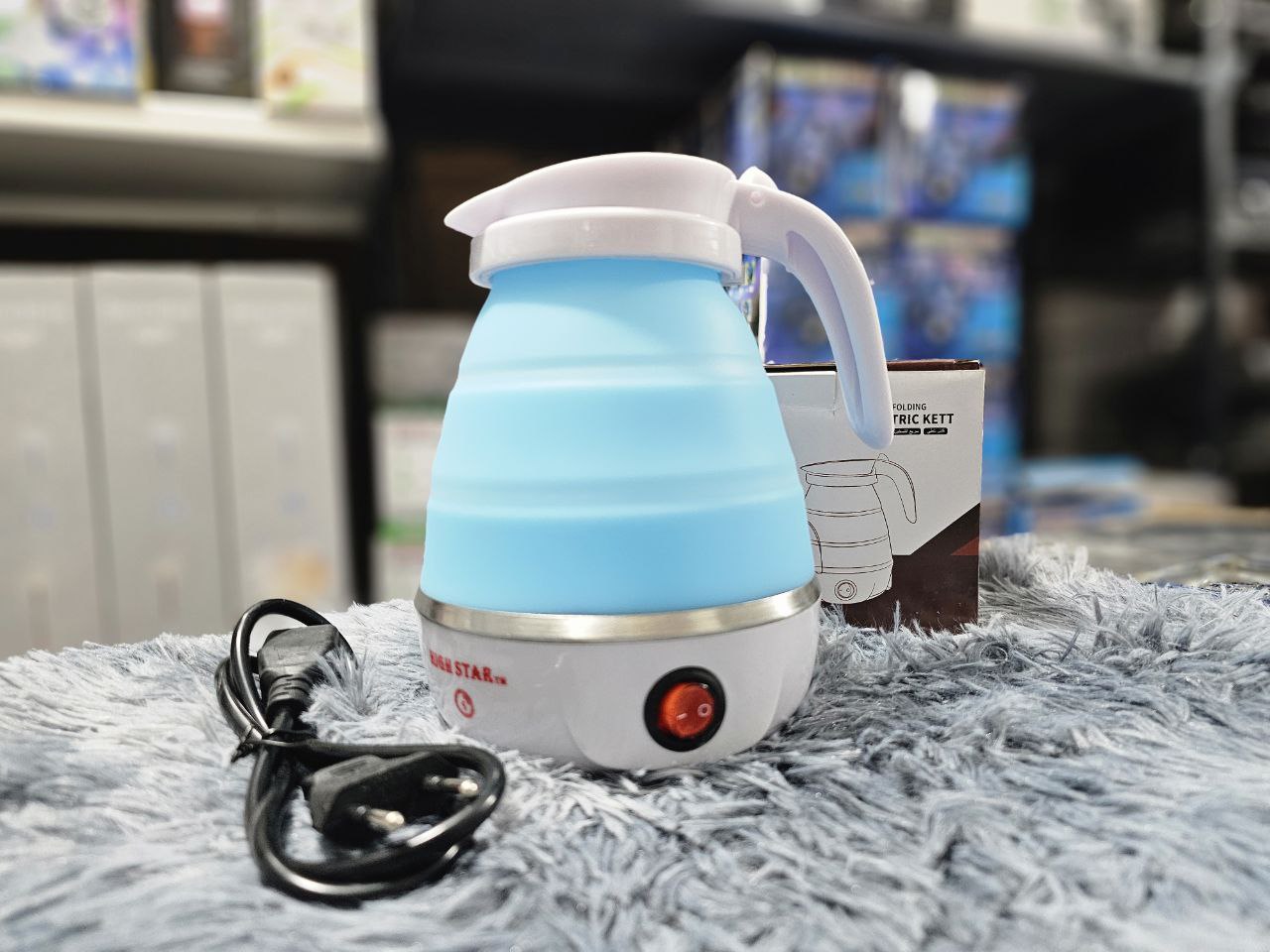 Bouilloire électrique pliable en silicone ,portable Avec indicateur de mise hors tension غلاية كهربائية قابلة للطي محمولة سيليكون - الصورة 4