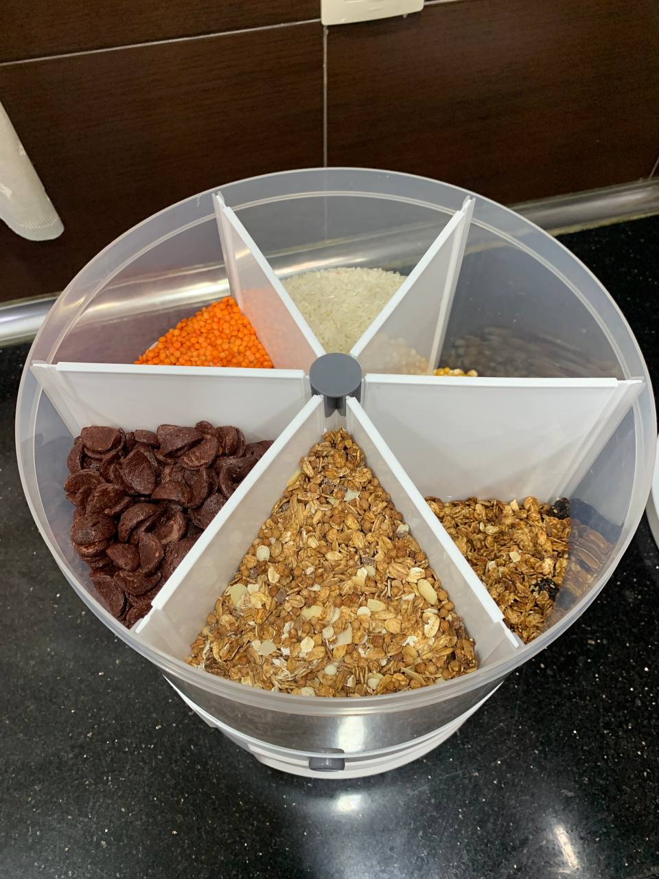 Distributeur de nourriture e récipient de stockage de céréales rotatif – حامل حبوب قابل للدوران - الصورة 3