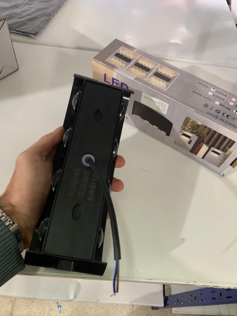 Applique Murale LED 8W D’Éclairage Extérieur 4 Lampes en PP - الصورة 2