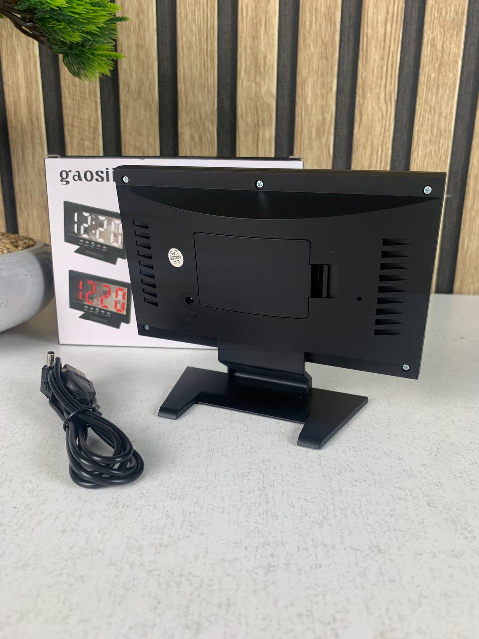 ساعة منبه رقمية DS-8082L بشاشة LED عاكسة حديثة - الصورة 2