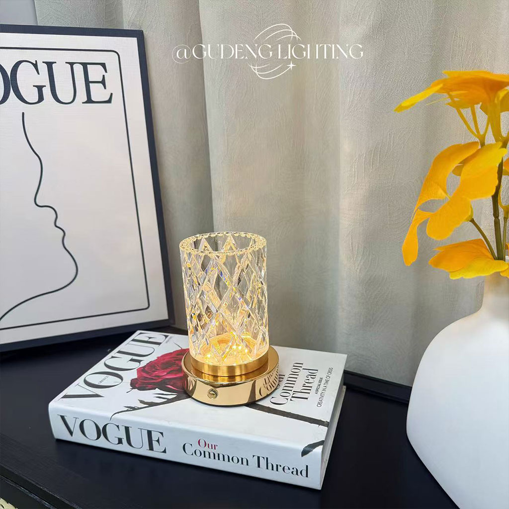 فازة كريستال مضيئة LED تعمل باللمس بألوان RGB قابلة لإعادة الشحن - الصورة 7