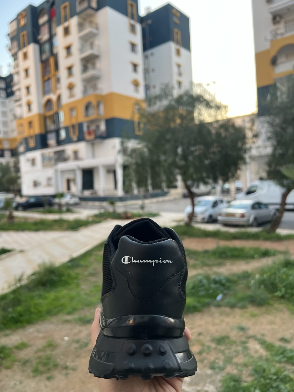 حذاء رياضي رجالي Champion CH105 Premium - الصورة 4