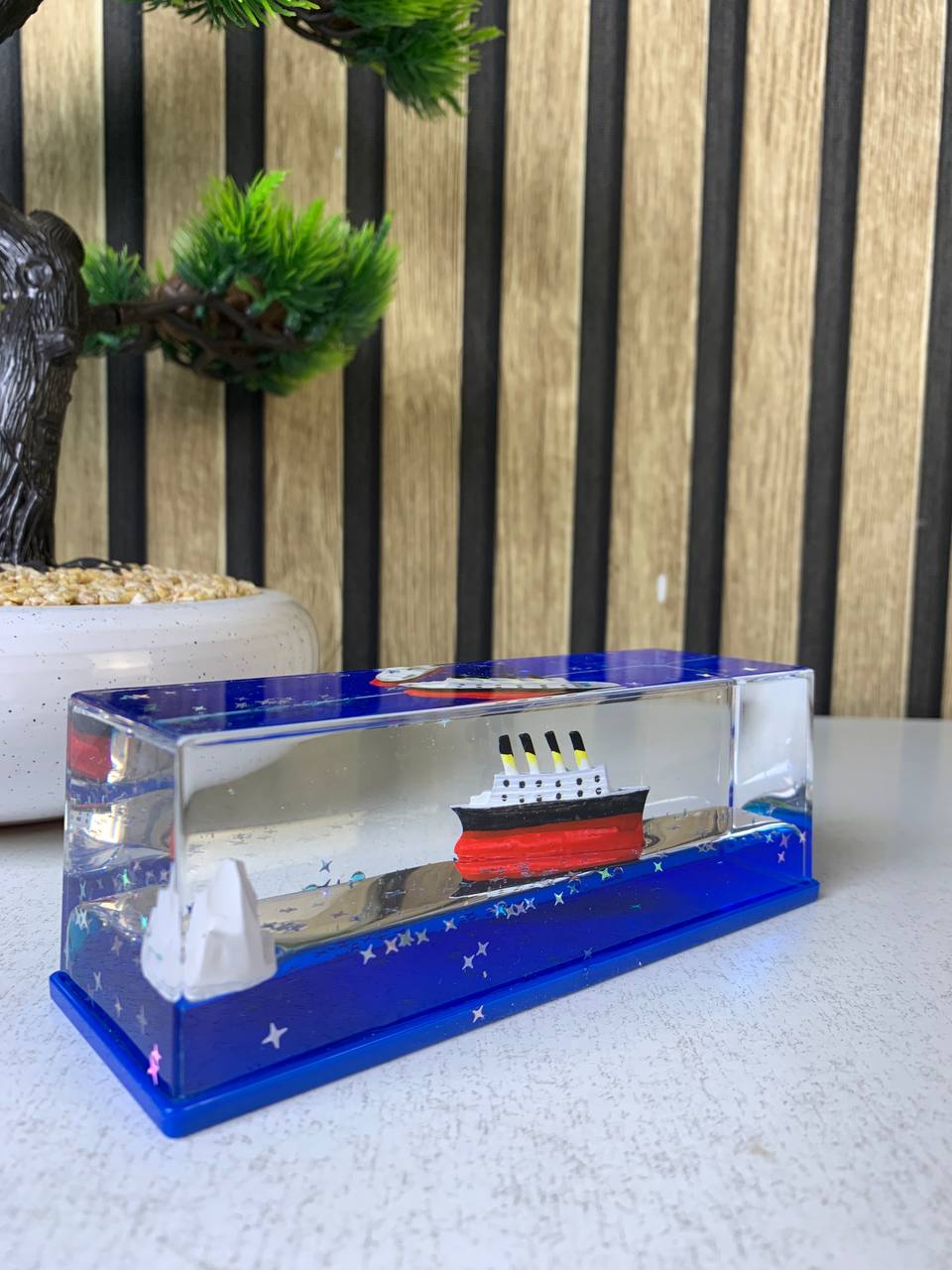 زينة ديكورية على شكل سفينة سياحية لا تغرق V2 - الصورة 2