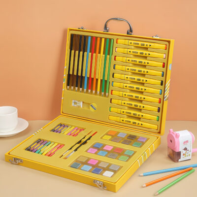 طقم أدوات رسم وتلوين للأطفال مع حقيبة على شكل بطة صفراء
